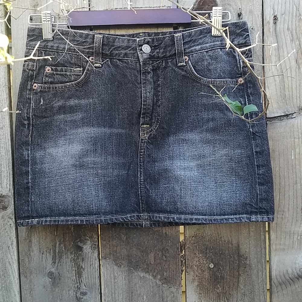 7 for all Mankind jean skirt SZ 26